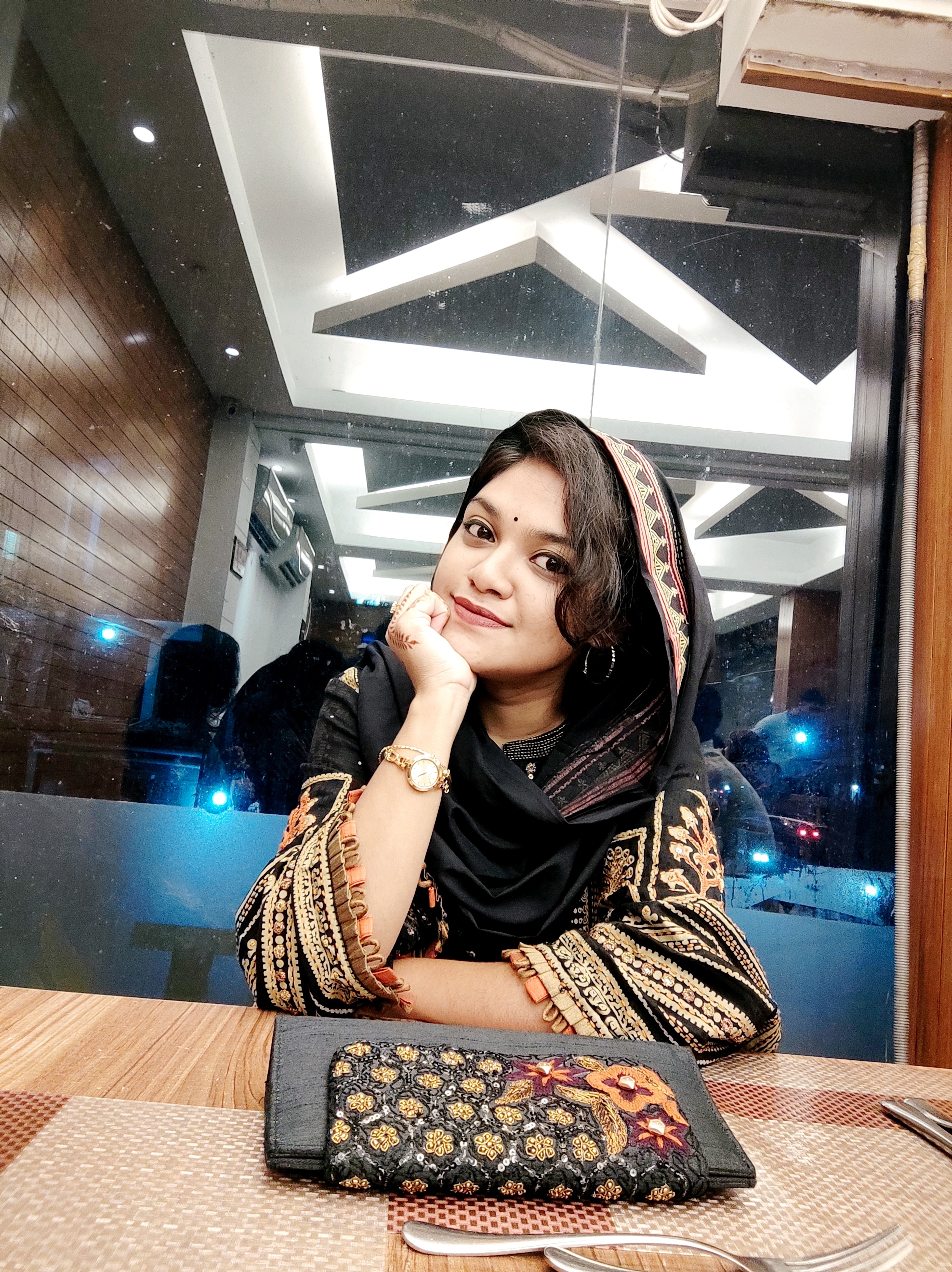 featured-profile-2